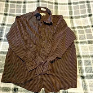 Vintage Mens L Eighty Eight brown with white pinstripe button down oxford shirts